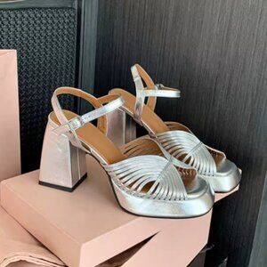 women shoes Heels